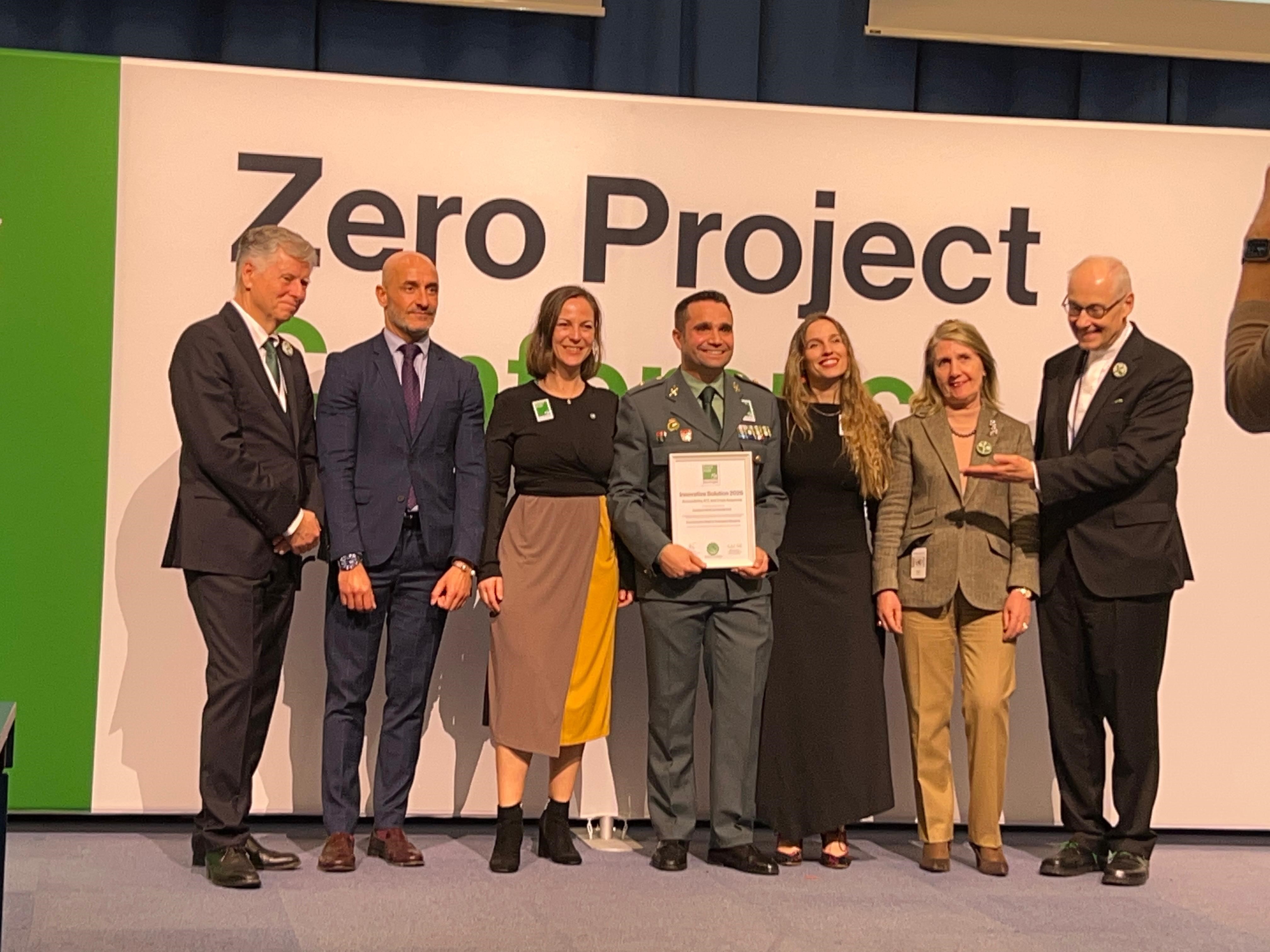 La Guardia Civil y Fundación ONCE, premiadas en la conferencia internacional Zero Project por su guía comunicativa de pictogramas