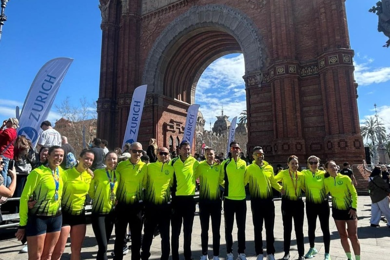 Equipo con todos los componentes Equipo con todos los componentes