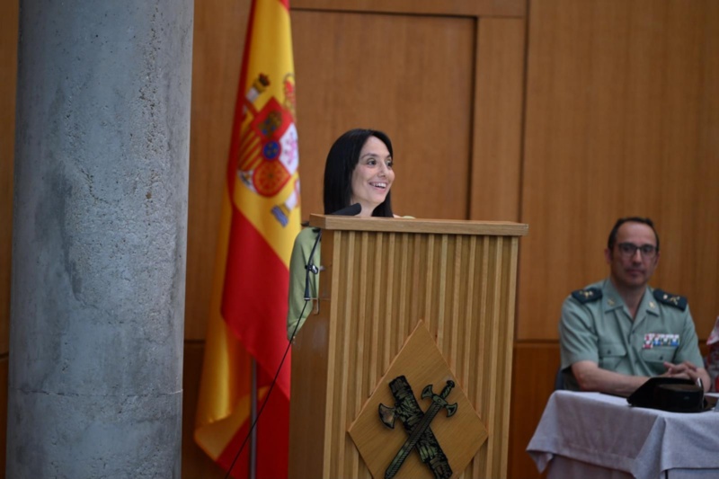 La directora general de la Guardia Civil, Mercedes González, presidiendo este martes en la Escuela de Tráfico de Mérida la entrega de títulos acreditativos de la superación del curso a los nuevos especialistas de la Agrupación de Tráfico de la Guardia Civil La directora general de la Guardia Civil, Mercedes González, presidiendo este martes en la Escuela de Tráfico de Mérida la entrega de títulos acreditativos de la superación del curso a los nuevos especialistas de la Agrupación de Tráfico de la Guardia Civil