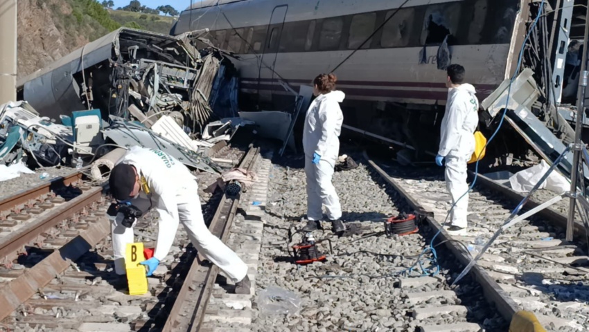La Guardia Civil habilita oficinas en varias ciudades para la identificación y recogida de muestras de ADN tras el accidente ferroviario