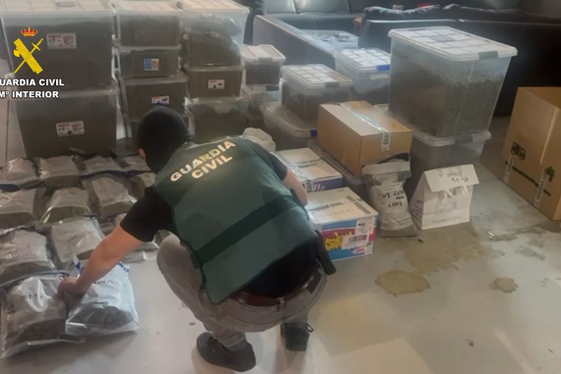 Desarticulada una organización criminal dedicada al robo con fuerza en viviendas habitadas en Ourense Desarticulada una organización criminal dedicada al robo con fuerza en viviendas habitadas en Ourense