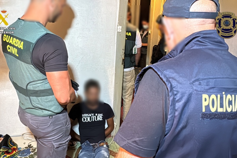 Desarticulada una red criminal dedicada a la trata de seres humanos con fines de explotación laboral en La Rioja