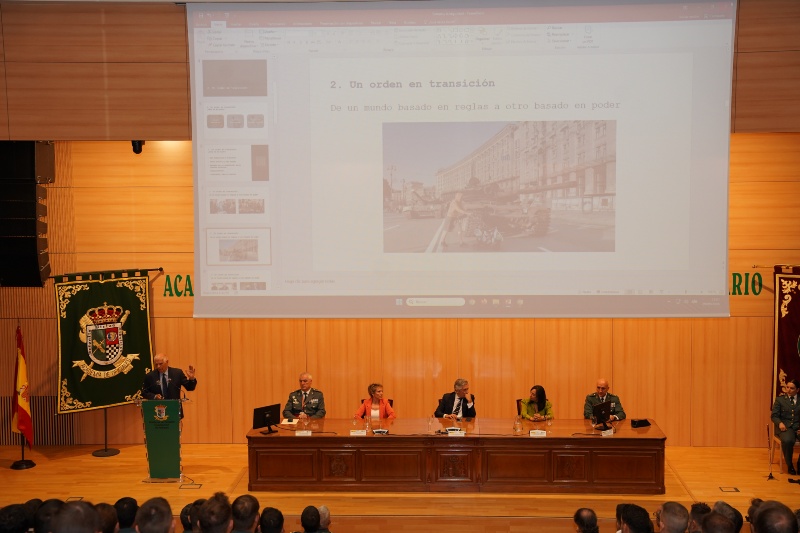 Apertura del Curso Académico 2026-2027 en el Centro Universitario de la Guardia Civil Apertura del Curso Académico 2026-2027 en el Centro Universitario de la Guardia Civil