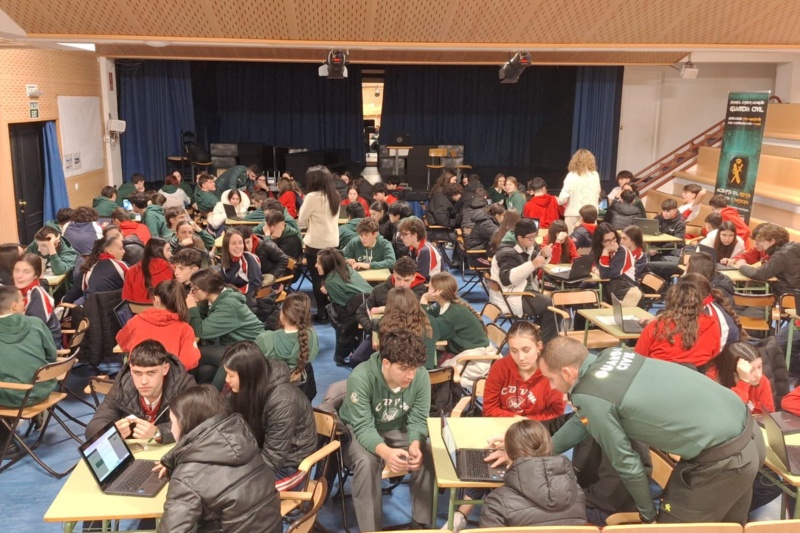 Participantes de Madrid en National Cyber League Participantes de Madrid en National Cyber League