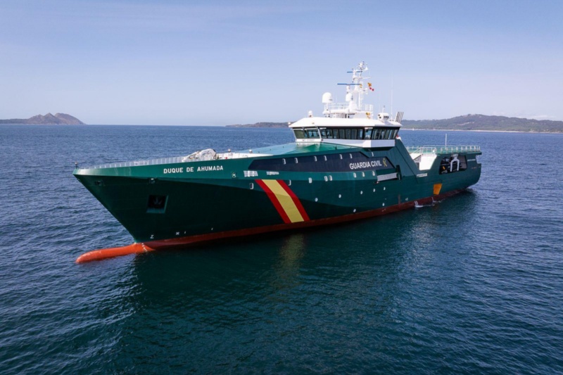 Visita nuevo buque oceánico