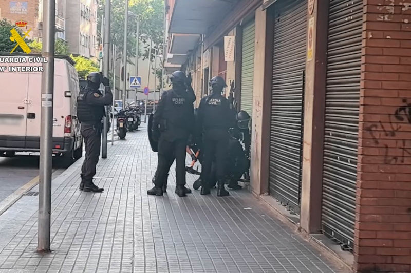 Desmantelada una importante organización de “loneros” que robaba camiones en vías de servicio en Aragón, Cataluña y La Rioja