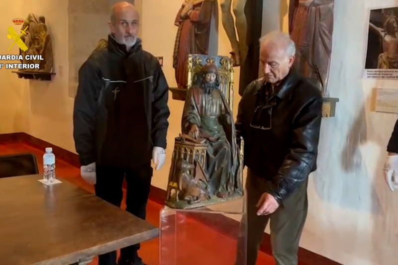 Recuperada en Italia una talla del siglo XV, robada en 1979 en Astudillo