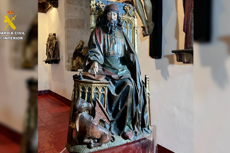Recuperada en Italia una talla del siglo XV, robada en 1979 en Astudillo (Palencia)