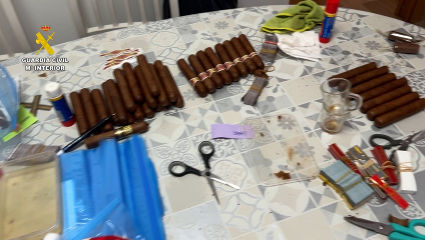 Intervenidos en Valencia 34.000 puros habanos falsificados que eran distribuidos por Europa