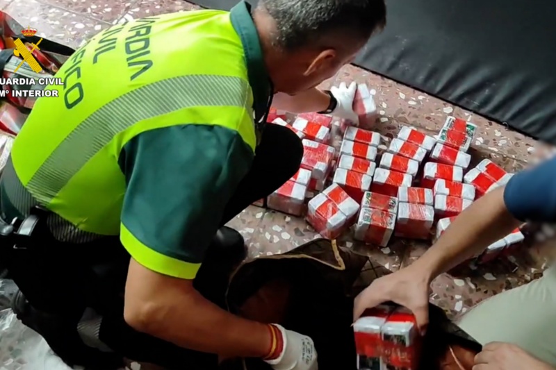 Detenido el conductor de un camión por transportar más de tonelada y media de hachís