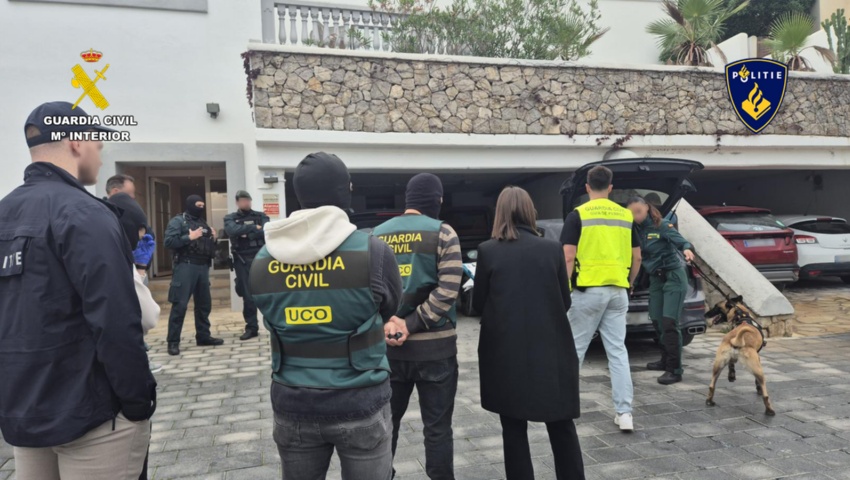 Detenidos tres miembros de una familia dedicada a realizar envíos internacionales de droga