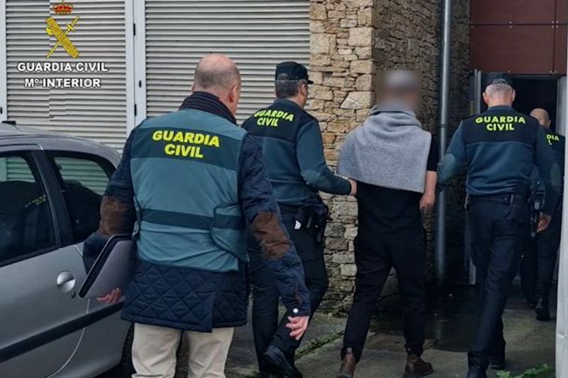 La Guardia Civil detiene a 10 personas por delitos de explotación sexual infantil en una gran operación a nivel europeo