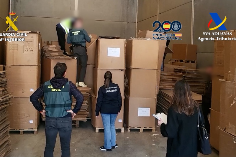 Más de 300.000 cajetillas intervenidas y siete detenidos en una operación contra la fabricación clandestina de tabaco