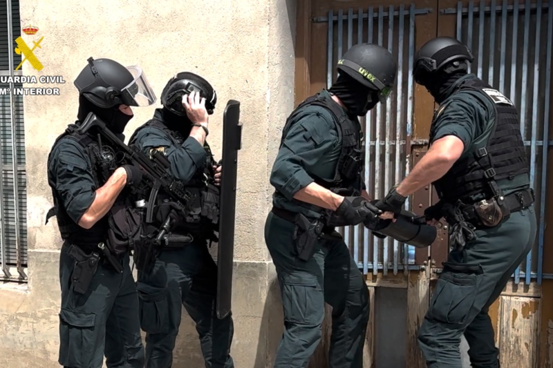 Desmantelada una organización criminal que suministraba armas de fuego a narcotraficantes