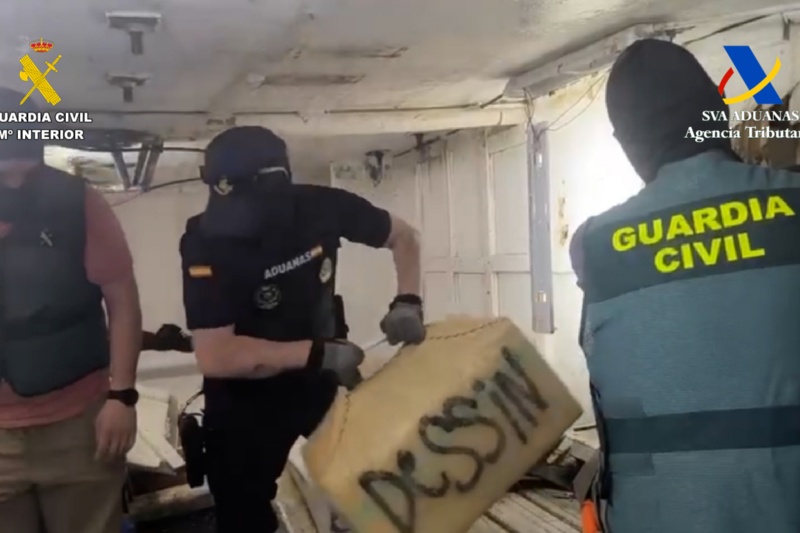 Detenidas 44 personas e incautadas cerca de cinco toneladas de hachís en un operativo desde el Campo de Gibraltar hasta el río Guadiana