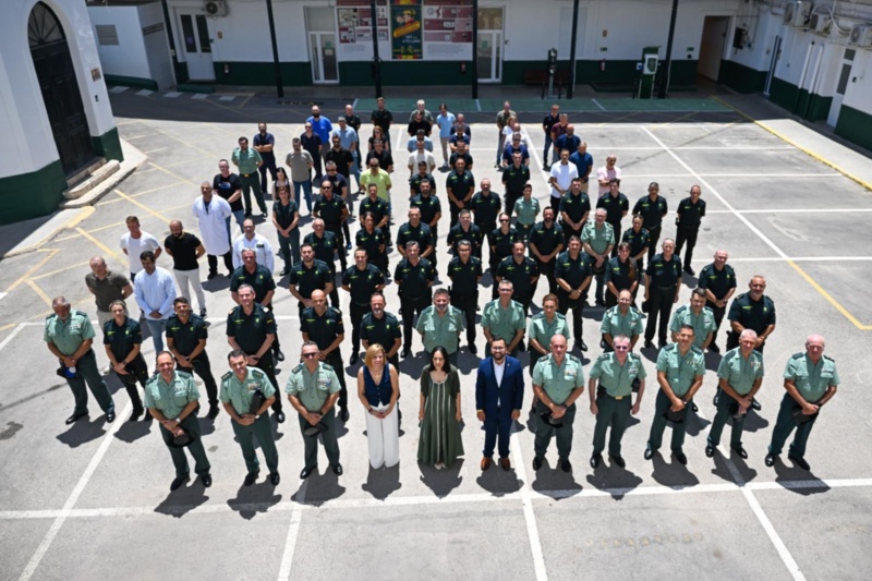 La directora general se reúne con los responsables de la Guardia Civil en Alicante