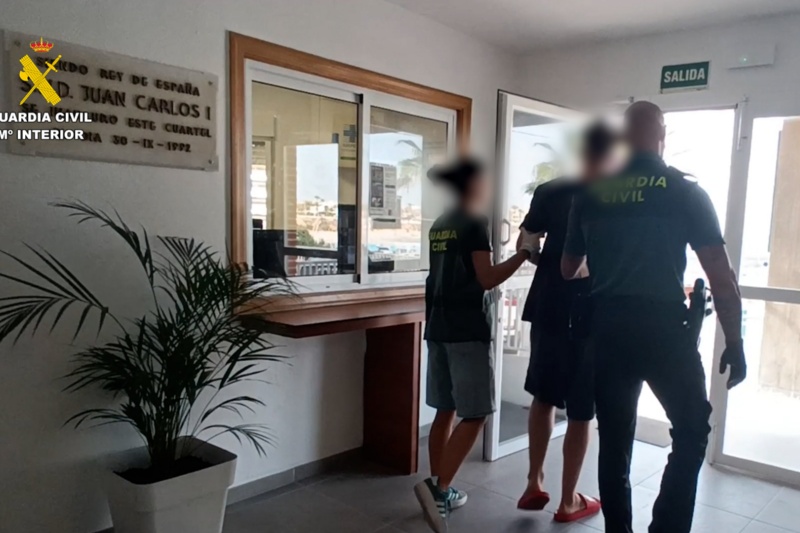 Detenidas tres personas por un tiroteo en plena calle en Pilar de la Horadada (Alicante)