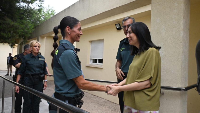 La directora general de la Guardia Civil visita el cuartel de Torre-Pacheco