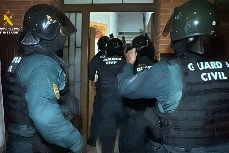 Siete detenidos por explotación laboral de al menos 45 trabajadores en situación irregular en fincas agrícolas de La Rioja