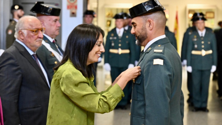 La directora general de la Guardia Civil, Mercedes González, preside los actos de celebración de la Patrona de la Guardia Civil en la Agrupación de Tr...