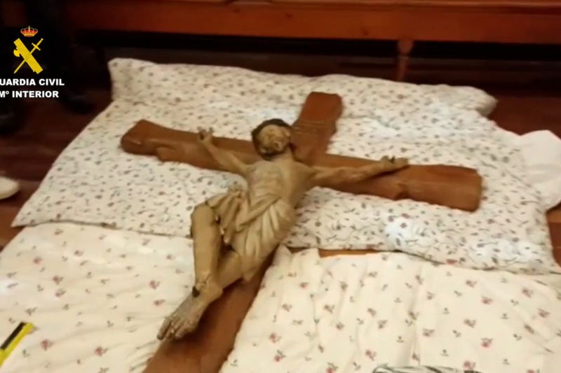 Detenidas tres personas por apropiación indebida y receptación de piezas de patrimonio histórico