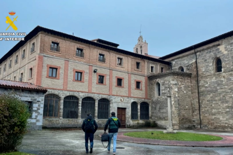 Detenidas tres personas por apropiación indebida y receptación de piezas de patrimonio histórico