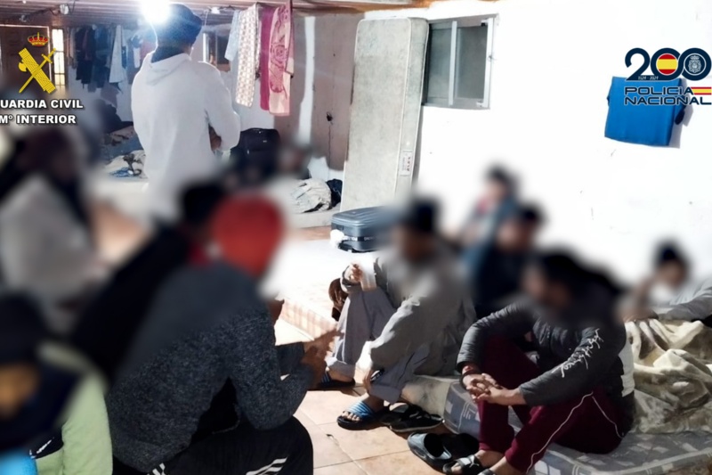 Desarticulada una organización criminal internacional que introducía migrantes de manera irregular y empleaba laboralmente Desarticulada una organización criminal internacional que introducía migrantes de manera irregular y empleaba laboralmente