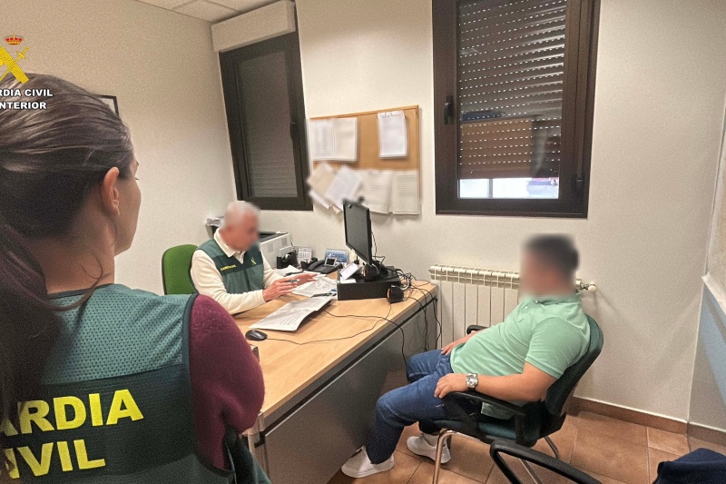 Detenido un presunto depredador sexual por captar a un menor de edad en redes sociales Detenido un presunto depredador sexual por captar a un menor de edad en redes sociales