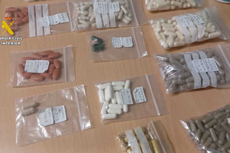 Detenidos por segunda vez en Burgos una falsa doctora y su hijo por recetar sin licencia y prescribir terapias inventadas Detenidos por segunda vez en Burgos una falsa doctora y su hijo por recetar sin licencia y prescribir terapias inventadas