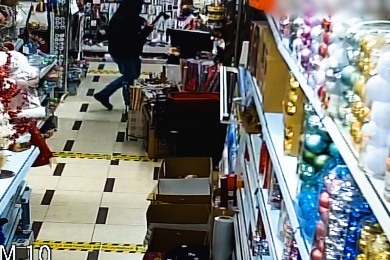 Detenido un hombre por atracar un comercio en Tíjola (Almería) a golpes con un hacha Detenido un hombre por atracar un comercio en Tíjola (Almería) a golpes con un hacha