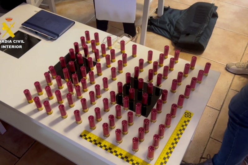 Tres detenidos por disparar desde un coche a dos personas en Iznalloz (Granada)