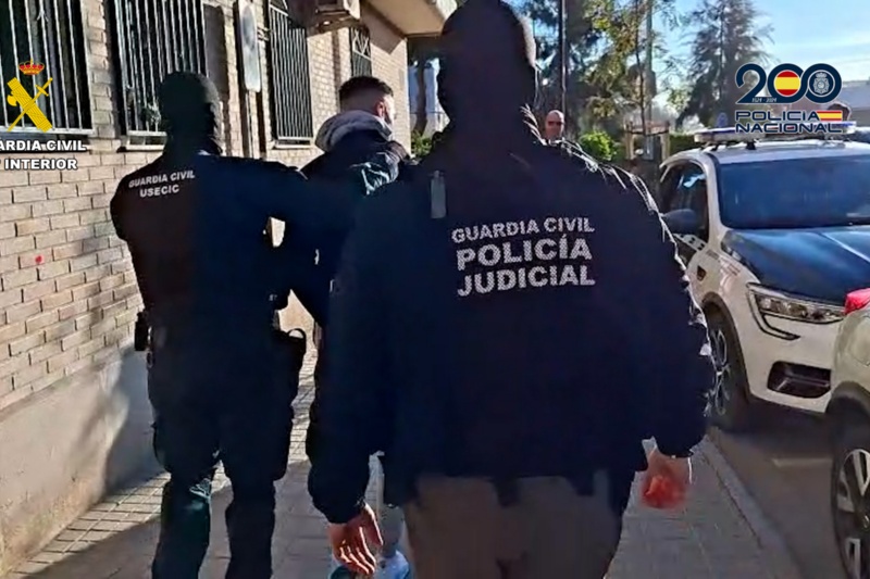 Desarticulado un grupo criminal por perpetrar dos robos con explosivos en cajeros en Granada