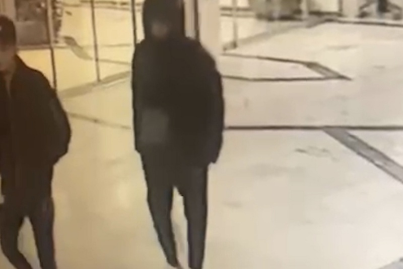 Imagen de los dos huidos de una cámara de seguridad Imagen de los dos huidos de una cámara de seguridad