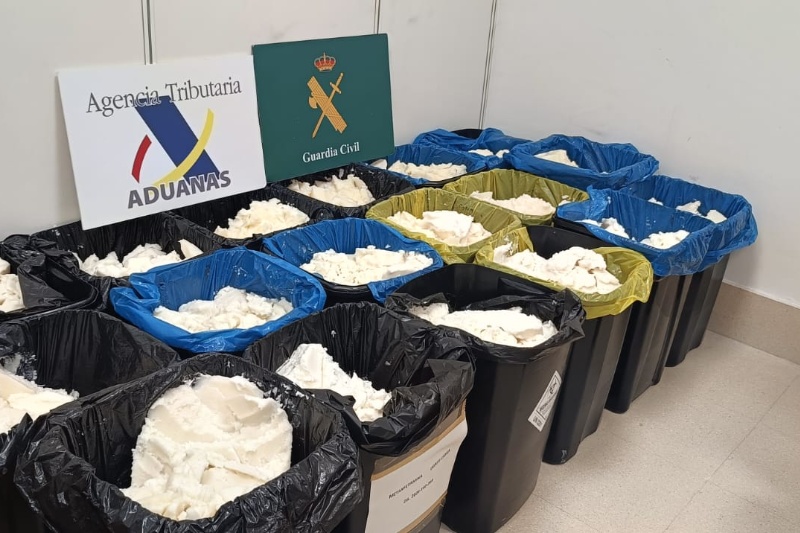 Intervenidos en Madrid 625 kilos de metanfetamina mezclada en un envío de aceite de coco procedente de México Intervenidos en Madrid 625 kilos de metanfetamina mezclada en un envío de aceite de coco procedente de México