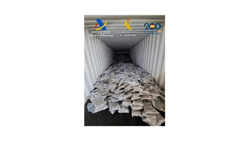 Intervenidos en el puerto de Valencia un cargamento de más de 3.200 kilos de marihuana procedente de Canadá