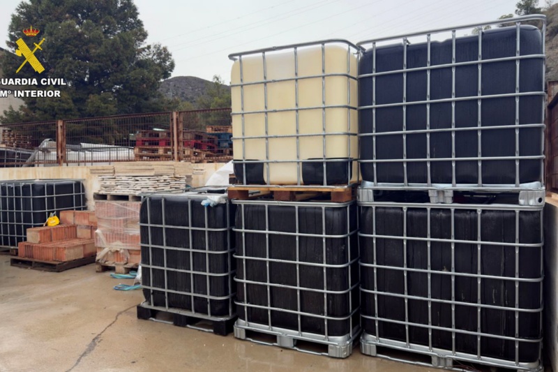 Vista de depósitos de combustible