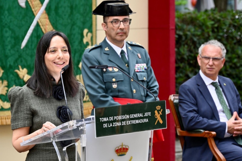 La directora general de la Guardia Civil, Mercedes González