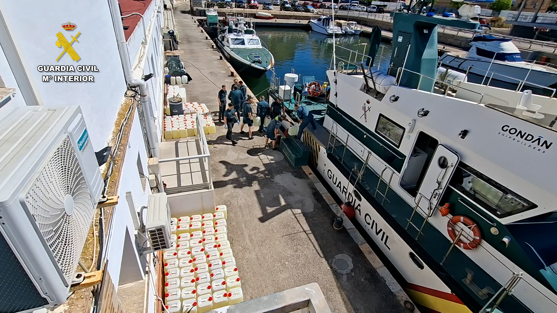 Petaqueo en el puerto