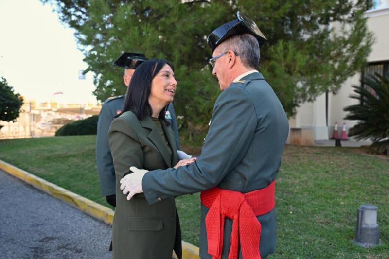 La directora general, Mercedes González, preside la toma de posesión del nuevo jefe de la Guardia Civil en la Comunidad Valenciana La directora general, Mercedes González, preside la toma de posesión del nuevo jefe de la Guardia Civil en la Comunidad Valenciana
