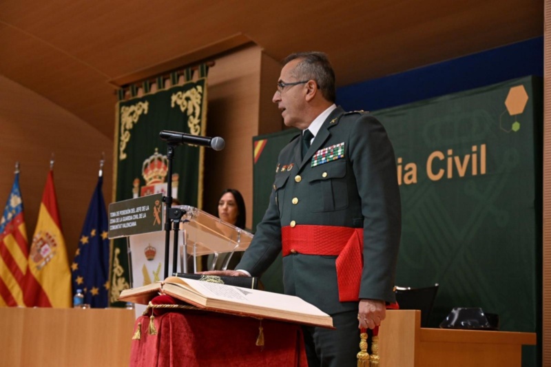 La directora general, Mercedes González, preside la toma de posesión del nuevo jefe de la Guardia Civil en la Comunidad Valenciana La directora general, Mercedes González, preside la toma de posesión del nuevo jefe de la Guardia Civil en la Comunidad Valenciana