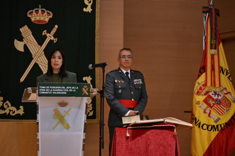 La directora general, Mercedes González, preside la toma de posesión del nuevo jefe de la Guardia Civil en la Comunidad Valenciana La directora general, Mercedes González, preside la toma de posesión del nuevo jefe de la Guardia Civil en la Comunidad Valenciana
