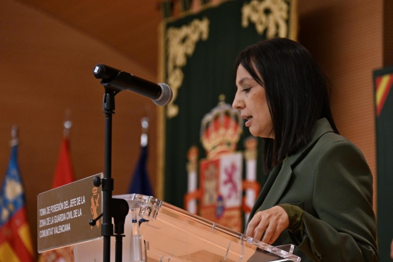 La directora general, Mercedes González, preside la toma de posesión del nuevo jefe de la Guardia Civil en la Comunidad Valenciana La directora general, Mercedes González, preside la toma de posesión del nuevo jefe de la Guardia Civil en la Comunidad Valenciana