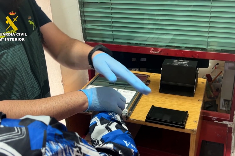 Dos detenidos por un atraco a punta de pistola en un estanco de La Rioja