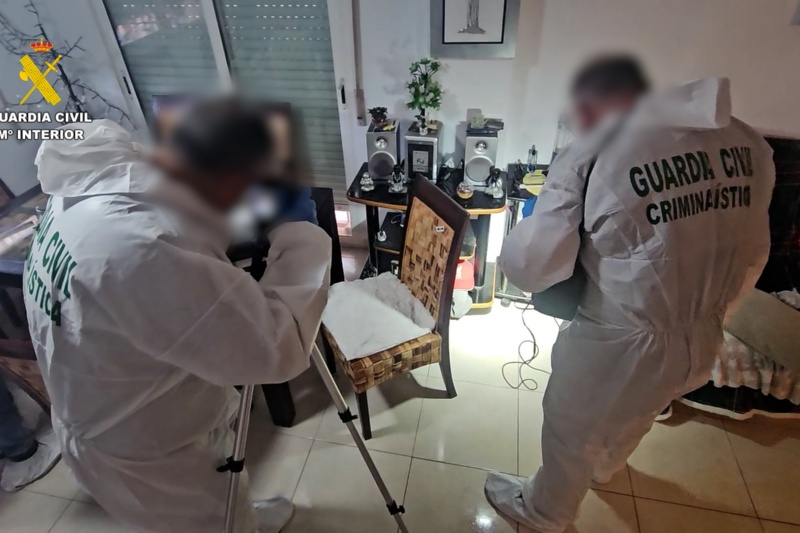Dos detenidos por disparar en la cabeza a un joven en Orihuela Costa (Alicante)
