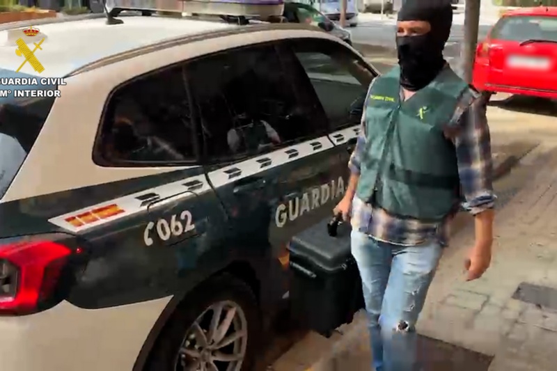 Agente de la Guardia Civil Agente de la Guardia Civil