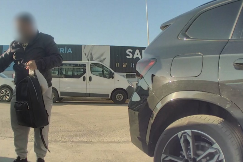 Detenido un grupo criminal por múltiples robos con fuerza en vehículos utilizando inhibidores de frecuencia en Valencia