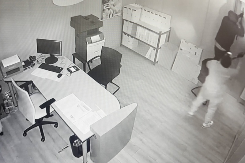 Camaras de seguridad captan a los ladrones