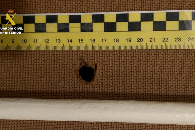 Detenido un hombre por instalar una cámara oculta en el dormitorio de una vivienda en Pilas, Sevilla