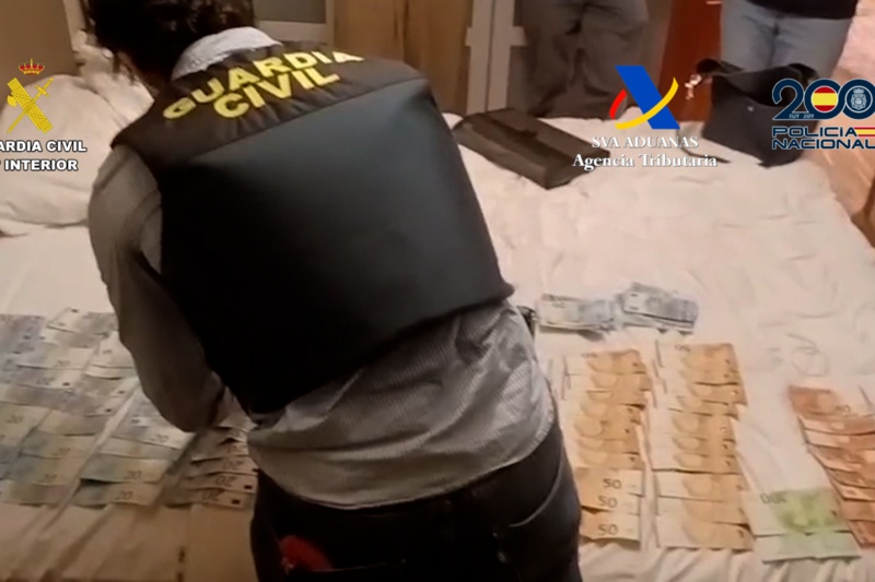 Dinero intervenido