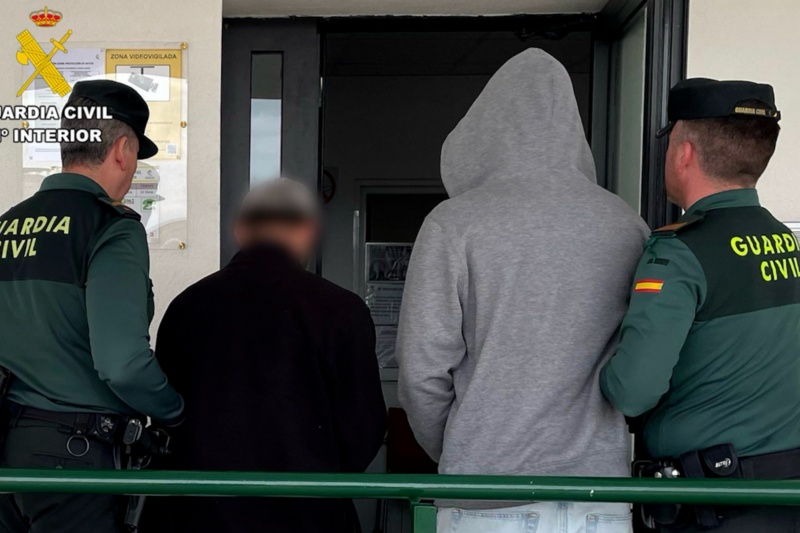 Detenidos dos individuos que propinaron una paliza a una persona para robarle la cartera en Navalmoral de la Mata (Cáceres)